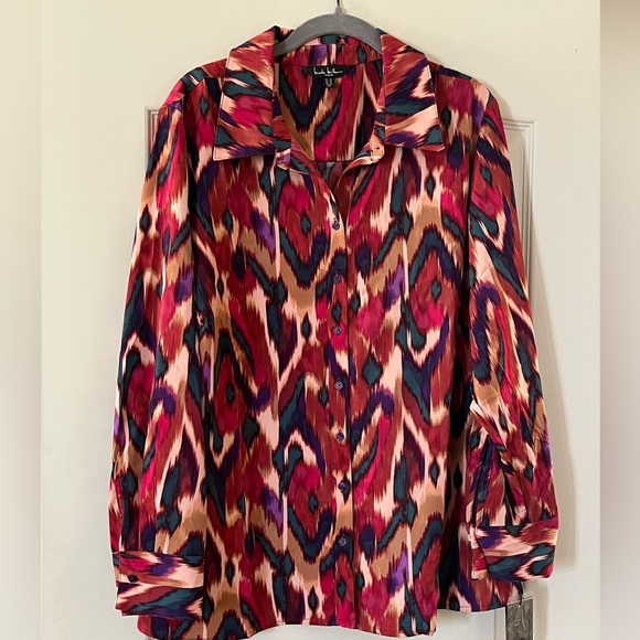 NWT Nicole Miller Vibrant Button Down Blouse Women’s size 2X - Picture 1 of 16